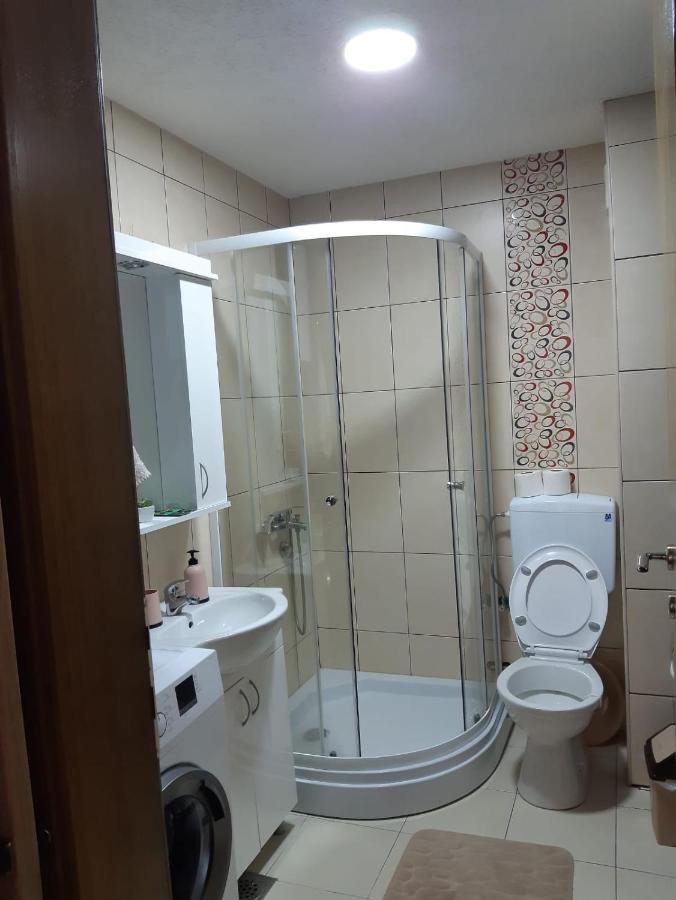 Apartman Kala Vrnjačka Banja Exteriör bild