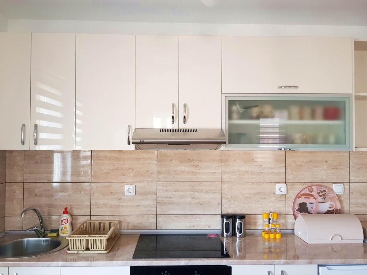Apartman Kala Vrnjačka Banja Exteriör bild